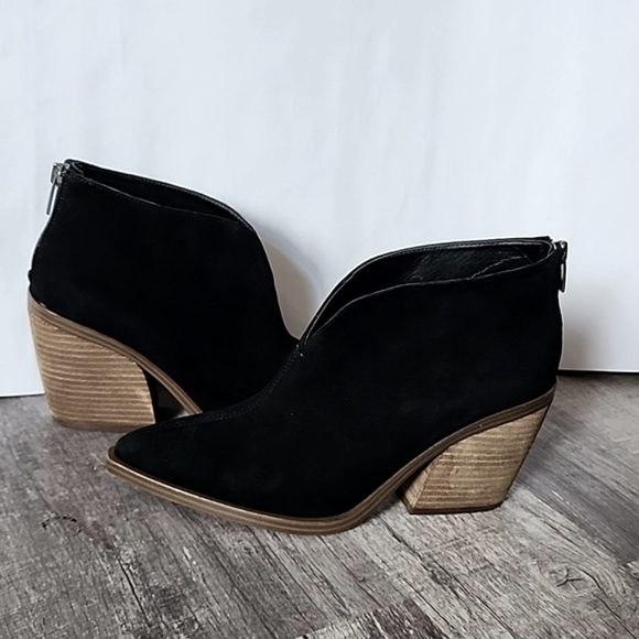 Vince Camuto Ginsel ankle Boots - Picture 1 of 16